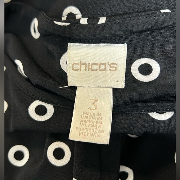 Chicos Circle Grommet Dot Print Asymmetrical High Low Tunic Shirt - Picture 10 of 14